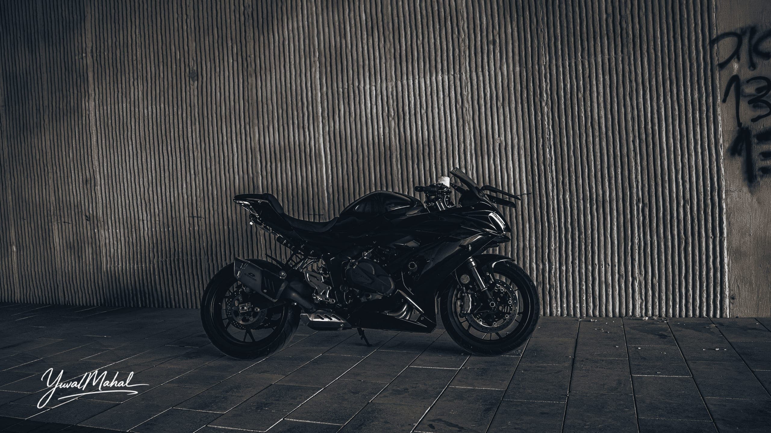 Motorcycles — photo 9